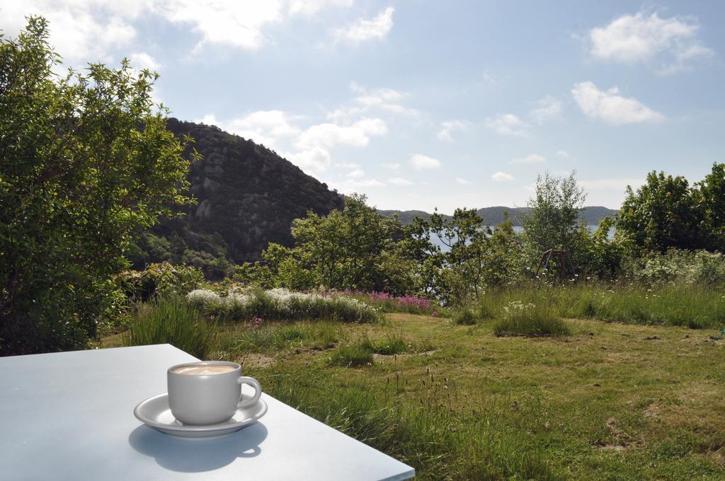 Villa Hei Og Hav - I Torbjorn Egners Ferierike Mandal Exterior foto