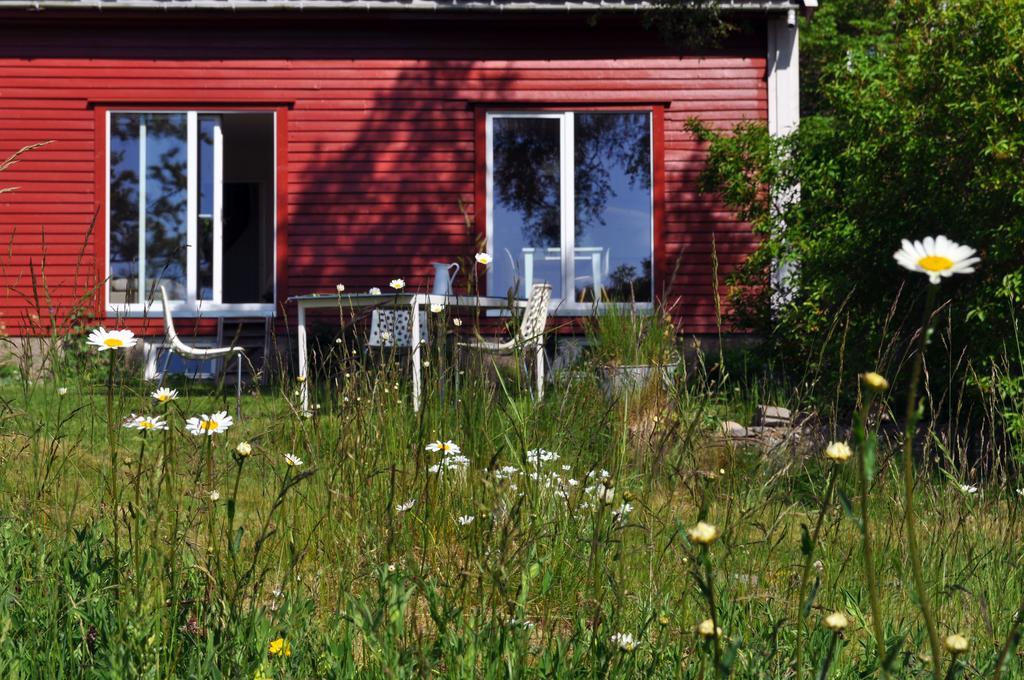 Villa Hei Og Hav - I Torbjorn Egners Ferierike Mandal Exterior foto